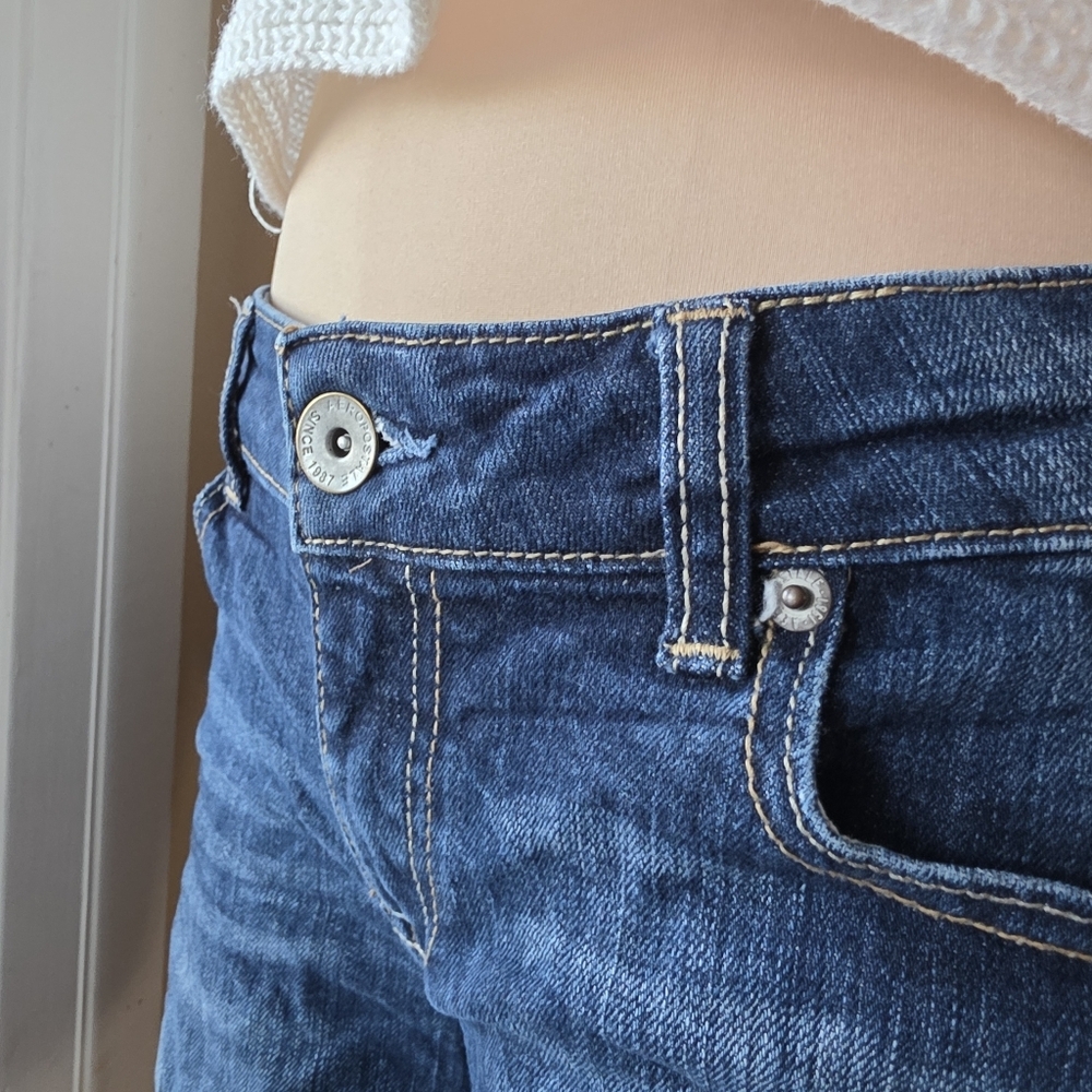 Aeropostale Dark Wash Cuffed Jean Shorts Size 5/6 VGUC - Picture 4 of 8